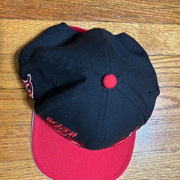 NEW ERA 9 FIFTY MLB BOSTON RED SOX NEON WORD SNAPBACK HAT BLACK RED - Picture 7 of 11